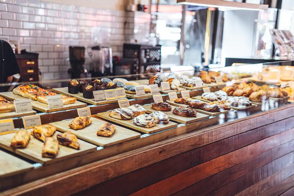 Bakery | Pastries | Croissant | Chocolate Roll | Apple Pie | Cinamon Roll | Croissant & Ko | Koh Tao