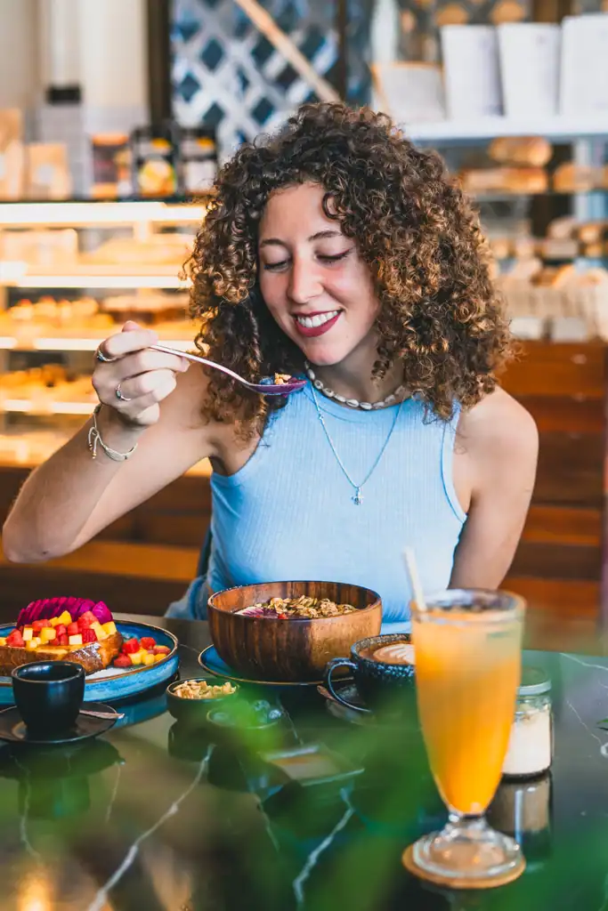 Breakfast | Acai Bowl | Smoothie | Fruits | Granola | Orange Juice | Coffee | Specialty Coffee | Croissant & Ko | Koh Phangan