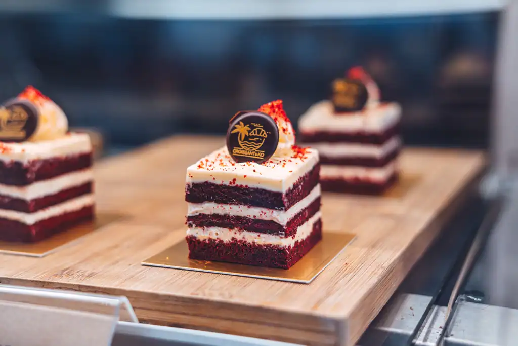 Cake | Red Velvet | Sweet | Bakery | Dessert | Croissant & Ko | Koh Phangan