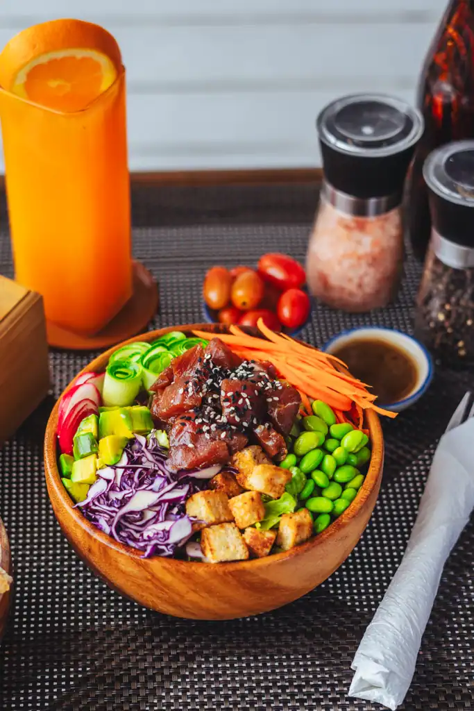 Ahi Tuna Poke Bowl | Red Tuna | Sesame | Green beans | Carrot | Crouton | Cucumber | Croissant & Ko | Koh Tao