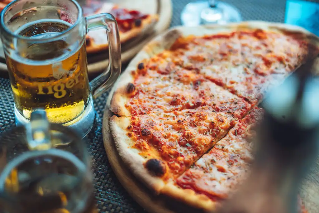 Pizza | Margherita Pizza | Crispy | Homemade | Beer | Croissant & Ko | Koh Tao