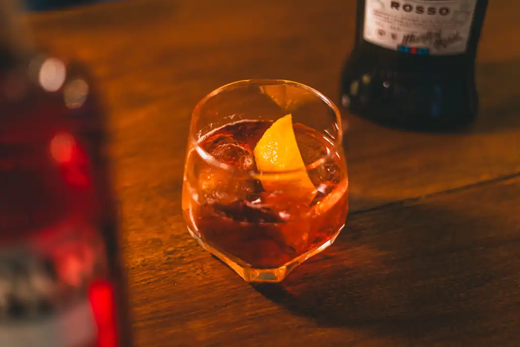 Old Fashioned | Drinks | Whiskey | Orange | Aromatic | Croissant & Ko | Koh Phangan